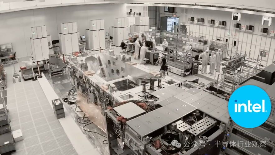 近日,一段asml的高数值孔径(high-na) euv光刻机进驻英特尔工厂的视频